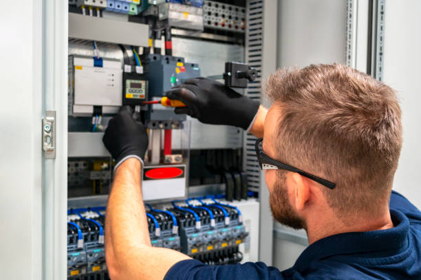 Best Electrical Contractors for Businesses  in Forest City, IA