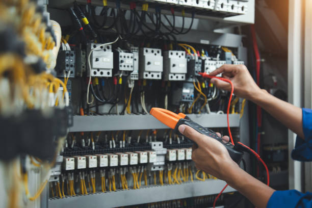 Best Best Electricians Near Me  in Forest City, IA